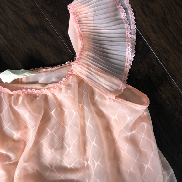 Vintage Nightgown - Picture 4 of 5